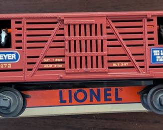 Lionel Train Breyer Horse Car