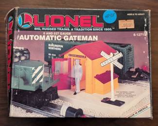 Lionel Train Automatic Gateman