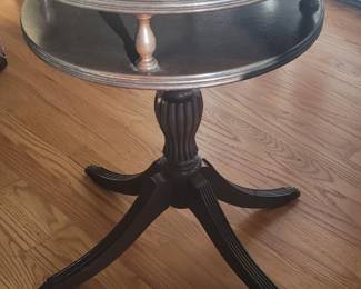 2 tiered Round table with shelf 17" Dia 23"H