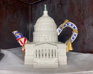 Fitz & Floyd Collectors Series US Capitol Building teapot