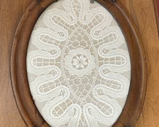 Wood lace tray