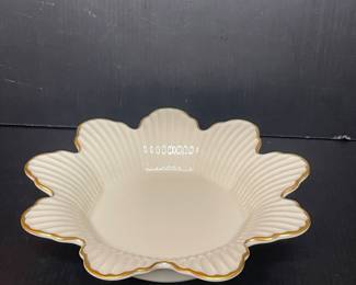 Lenox dish