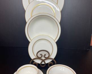 Imperial bone china dinnerware set Fukagawa Japan