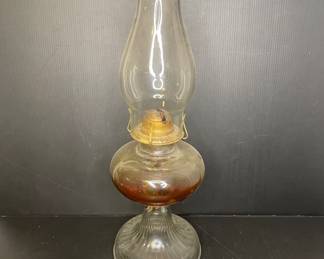Vtg oil lamp