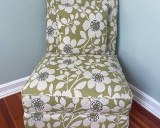 Highrt Home Point slipper chair