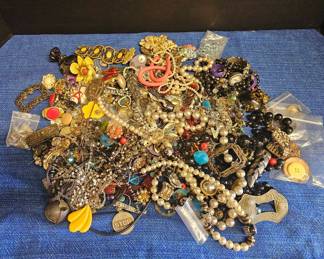 Crafting Jewelry Lot