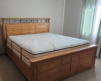 King Bed with Beautyrest Mattress