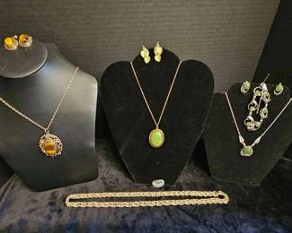 Precious Stone Neckaces More