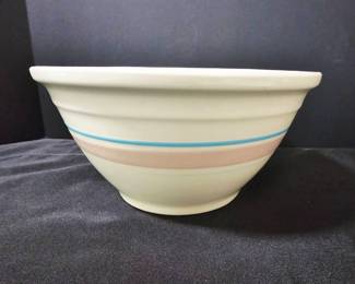 Vintage McCoy 10 Serving Bowl
