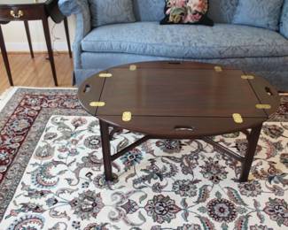 Henkel Harris butlers mahogany coffee table, oriental rug