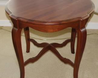 Ethan Allen solid wood end table