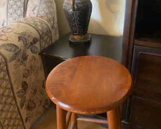 Nightstand With Lamp And Stool
