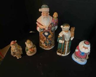 DeBrekht Santa Decor