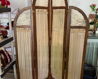 Vintage room dividing screen