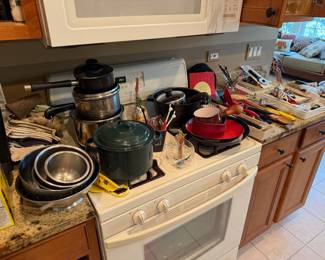 Assorted Kitchen Cooking and Bakeware