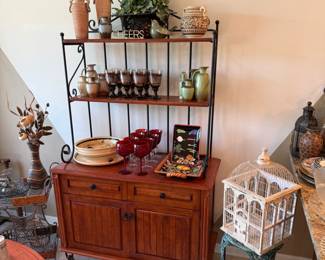 Bakers rack