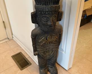 Tiki statue