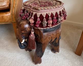 Elephant stool