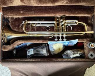 02 180S37 Stradivarius SilverPlated Bb Trumpet