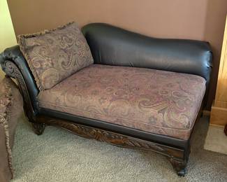 Fainting Couch 