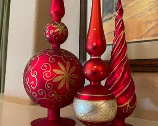 More glass Christmas ornaments