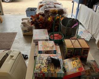Puzzles and wreaths