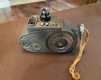 Side view of the Filmo movie camera