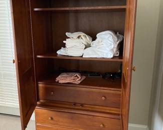Wardrobe Available for Pre Sell