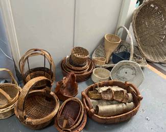 Lot Of various Baskets
