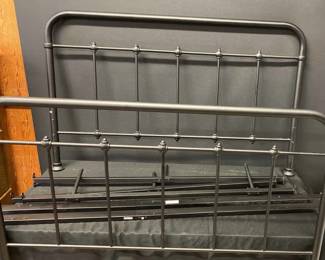 Iron Like Headboard and Footboard with Rails