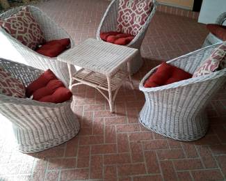 4 Wicker Chairs, Table