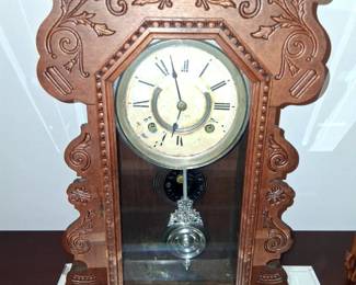 Ansonia Clock Co. Mantel Clock