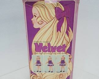 1970 Ideal Velvet Growing Hair Doll