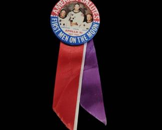 Apollo XI 1969 Salute Button