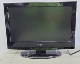 Insignia 19" LCD Kitchen TV
