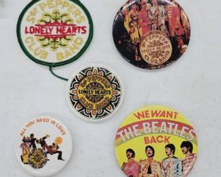 Sgt. Peppers Buttons & Patch