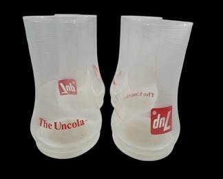 7UP Upside Down The Uncola Glasses Set of 4