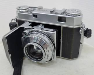 Kodak Retina IIA German Made Camera w/accessories