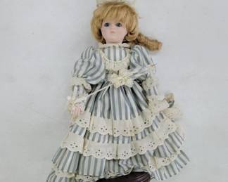 Dynasty Doll Collection Doll W/Stand