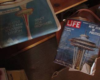 World's Fair magazine and newspaper - complete