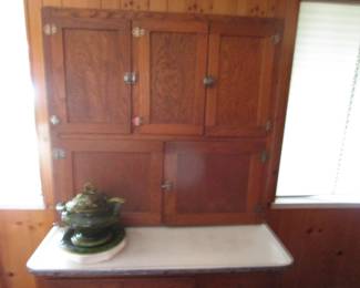 Antique Kitchen Queen....perfect