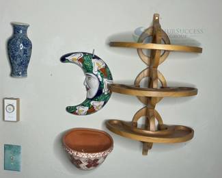 Wall-Mounted Wooden Shelf & Decor