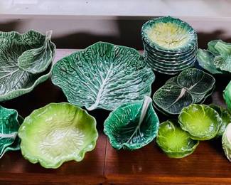 Bordallo Pinheiro Cabbage Leaf 16-Piece Ceramic Tableware Set, Made in Portugal