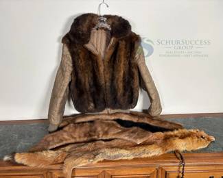 Brown Fur Coat with Quilted Lining and Fox Fur Stole