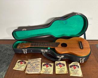 Kamaka Soprano Ukulele, Hawaiian Koa Body