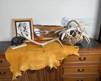 Natural Antler Decor, Pelt, & Artwork