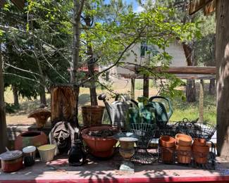 Outdoor Garden Decor and Planters Set