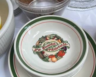 "La Cucina Naturale" Pasta bowls