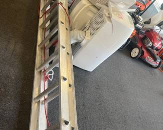 Werner 20" Aluminum Extension Ladder