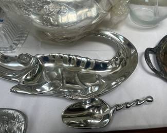 Gator Serving Tray & Spoon